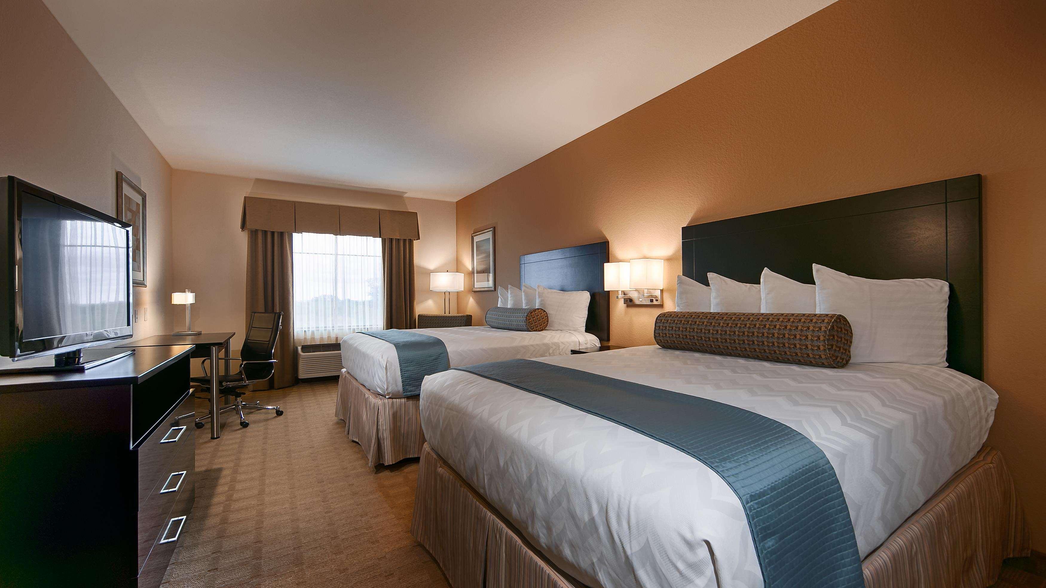 Best Western Plus Lytle Inn And Suites Exteriér fotografie
