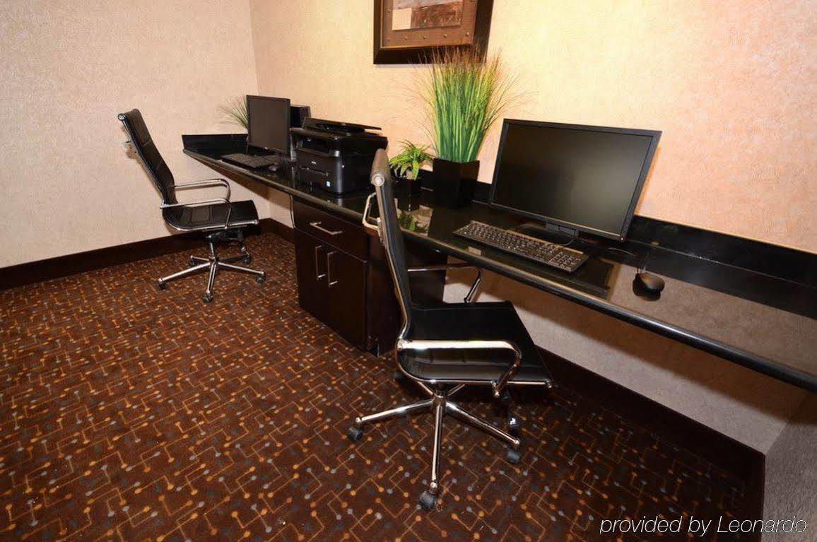 Best Western Plus Lytle Inn And Suites Exteriér fotografie
