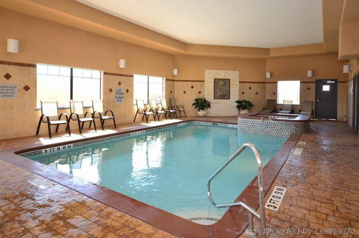 Best Western Plus Lytle Inn And Suites Exteriér fotografie